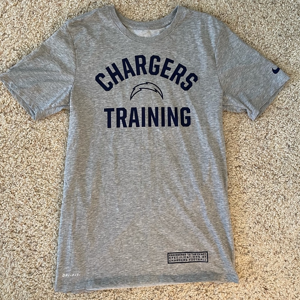 Los Angeles Chargers Training NFL Equipment Nike Dri Fit Tshirt Size Small
